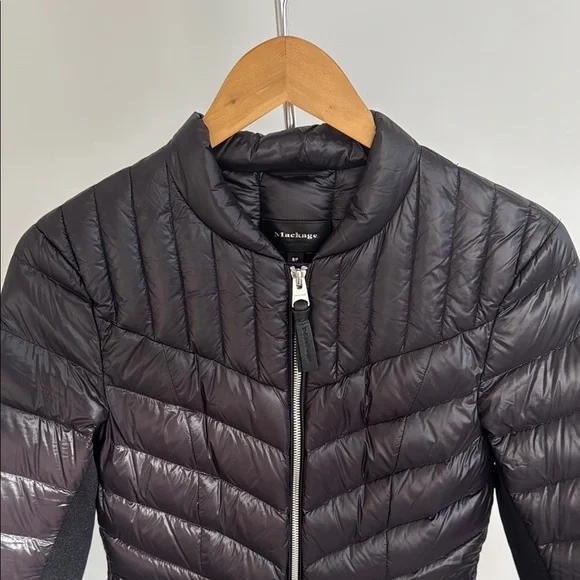 NWOT Mackage Petra Short Down Black Quilted Women's Jacket Size Small Coat - Picture 3 of 14